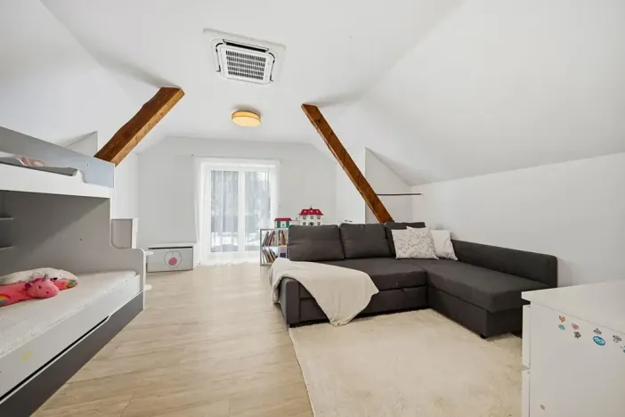 Prodej rodinného domu, Skvrňov, 288 m2