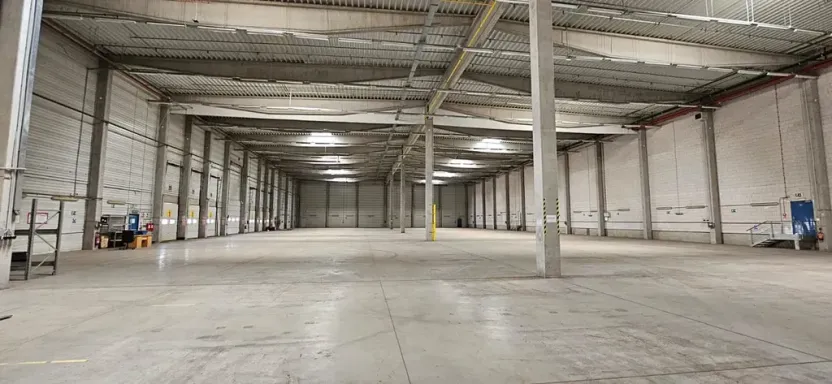 Pronájem skladu, Lovosice, Průmyslová, 3300 m2
