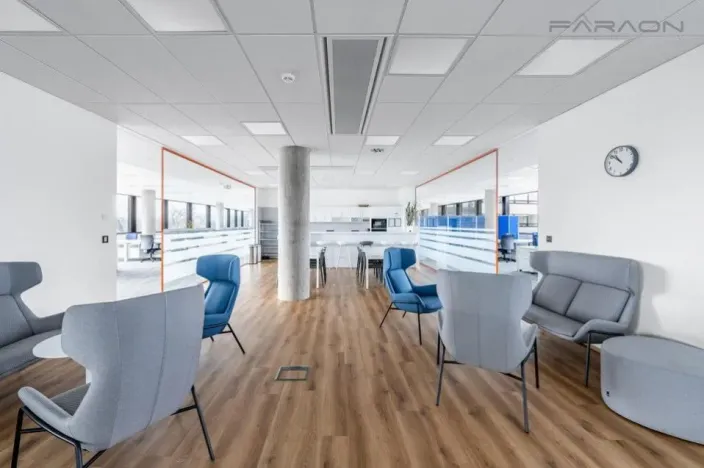 Pronájem kanceláře, Praha - Libeň, Boudníkova, 800 m2