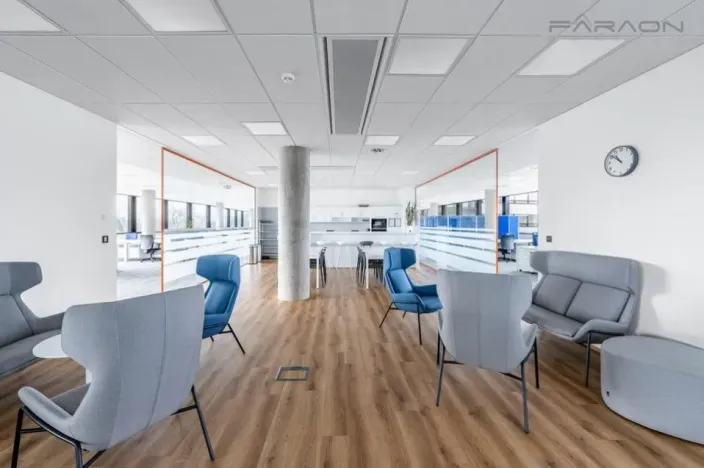 Pronájem kanceláře, Praha - Libeň, Boudníkova, 800 m2