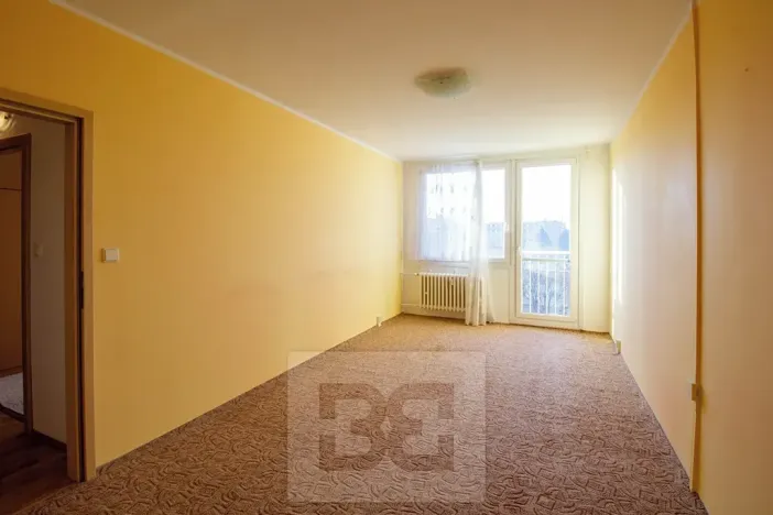 Pronájem bytu 2+kk, Praha - Kobylisy, Kyselova, 45 m2