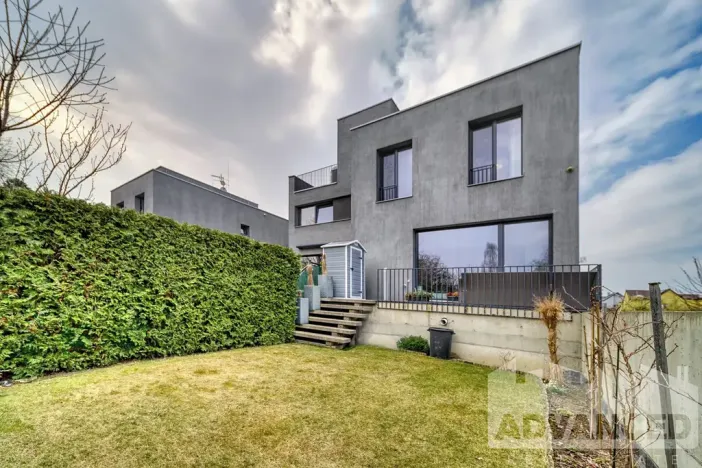 Prodej rodinného domu, Praha - Ruzyně, Pod Karlovarskou silnicí, 120 m2