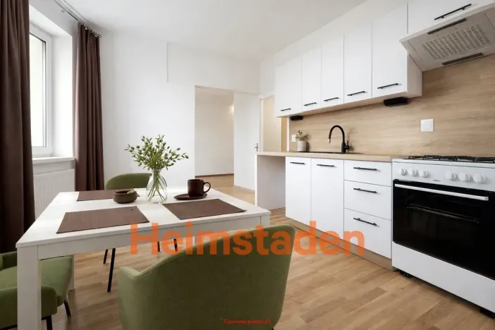 Pronájem bytu 1+kk, 30 m², Slovenská, Karviná-Hranice, Karviná - Hranice