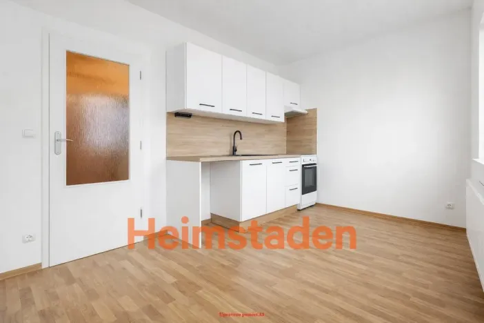 Pronájem bytu 1+kk, Karviná - Hranice, Slovenská, 30 m2