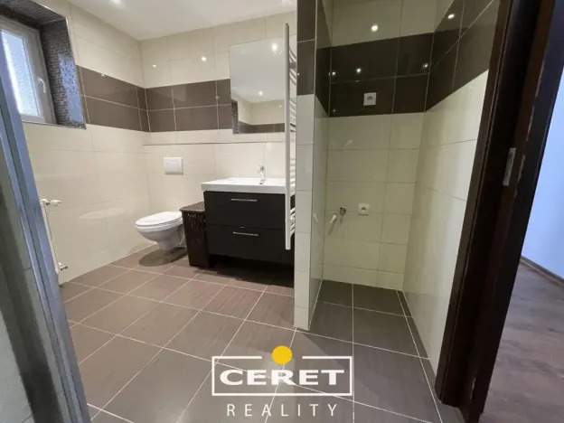 Pronájem bytu 3+1, Staňkovice, 75 m2