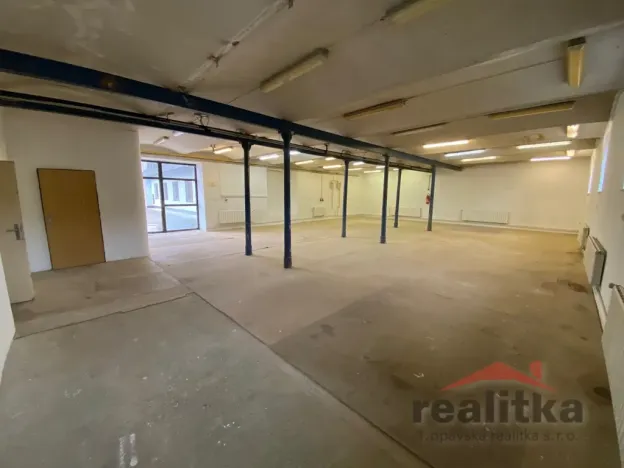 Prodej obchodního prostoru, Opava - Jaktař, Přemyslovců, 525 m2