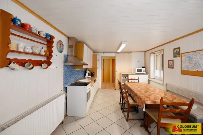 Prodej rodinného domu, Valtice - Úvaly, 270 m2