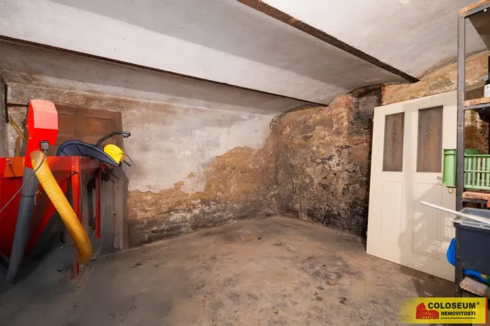 Prodej rodinného domu, Valtice - Úvaly, 270 m2