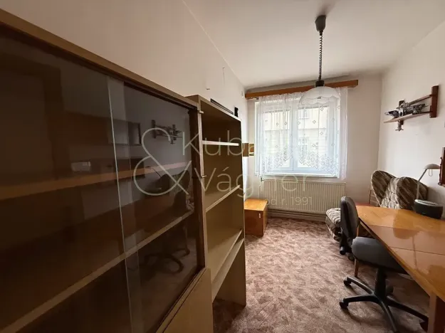 Prodej bytu 3+1, Chrudim, Sladkovského, 62 m2