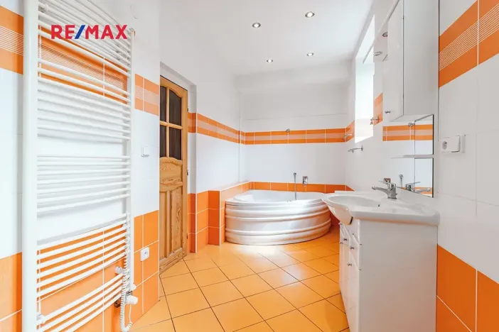 Prodej rodinného domu, Kytlice, 421 m2