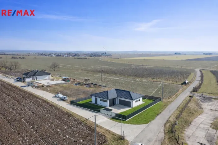 Prodej pozemku pro bydlení, Hvozdnice, 839 m2