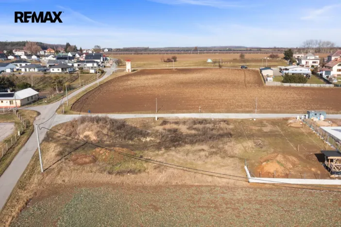 Prodej pozemku pro bydlení, Hvozdnice, 839 m2