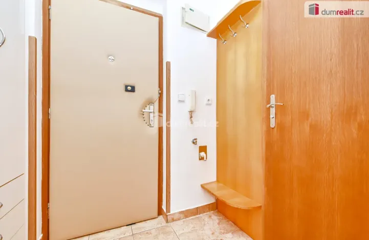 Pronájem bytu 1+kk, Dobřichovice, Palackého, 20 m2