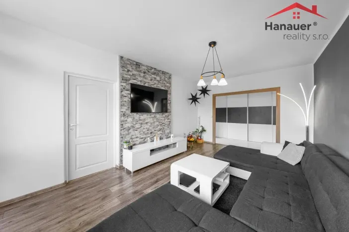 Prodej bytu 3+1, Jílové - Kamenná, Lipová, 77 m2