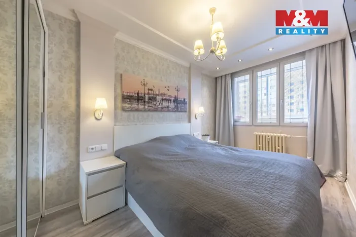 Prodej bytu 3+1, Neratovice, Dr. E. Beneše, 83 m2