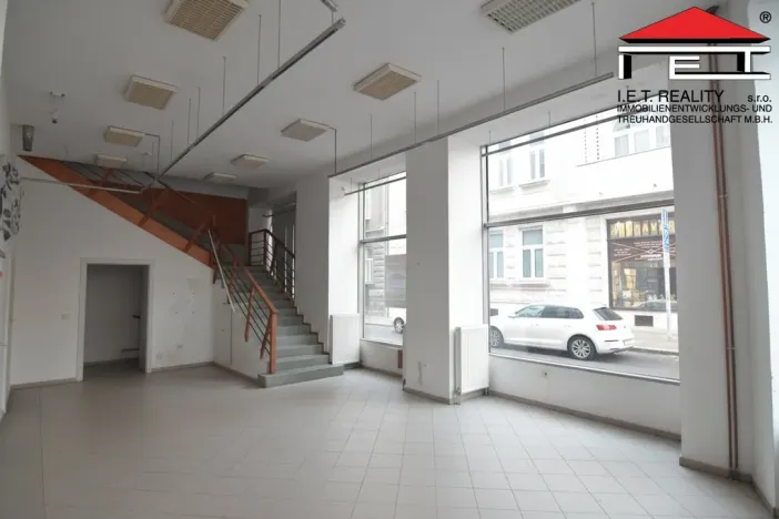 Pronájem obchodního prostoru, Ostrava, Dr. Šmerala, 118 m2