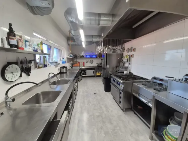 Pronájem restaurace, Klentnice, 822 m2
