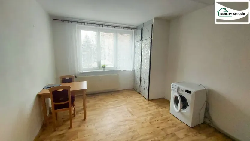 Prodej bytu 1+1, Cheb, Do Zátiší, 33 m2