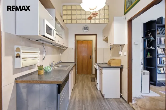 Prodej bytu 2+1, Mariánské Lázně, Hlavní třída, 56 m2