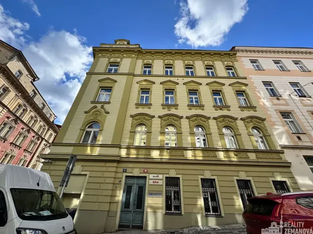 Pronájem bytu 2+kk, Praha - Vršovice, Charkovská, 39 m2