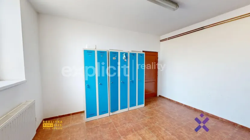 Prodej skladu, Březolupy, 3350 m2