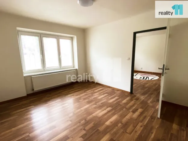 Pronájem bytu 2+1, Plzeň - Doubravka, Mohylová, 46 m2