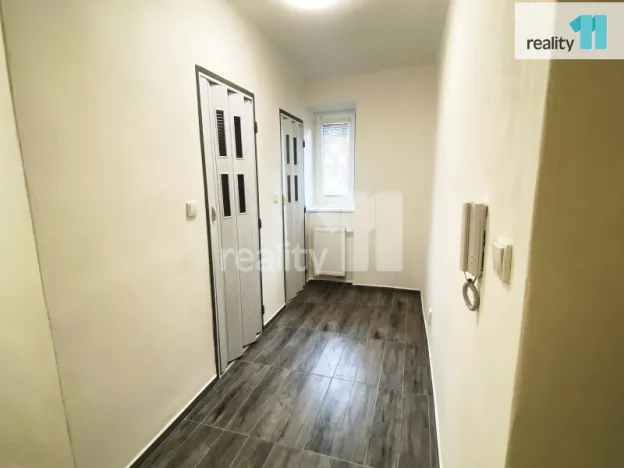 Pronájem bytu 2+1, Plzeň - Doubravka, Mohylová, 46 m2