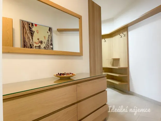 Pronájem bytu 1+kk, Brno - Královo Pole, Božetěchova, 61 m2