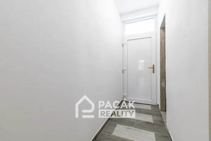 Prodej bytu 2+1, Bystřice pod Hostýnem, Přerovská, 102 m2