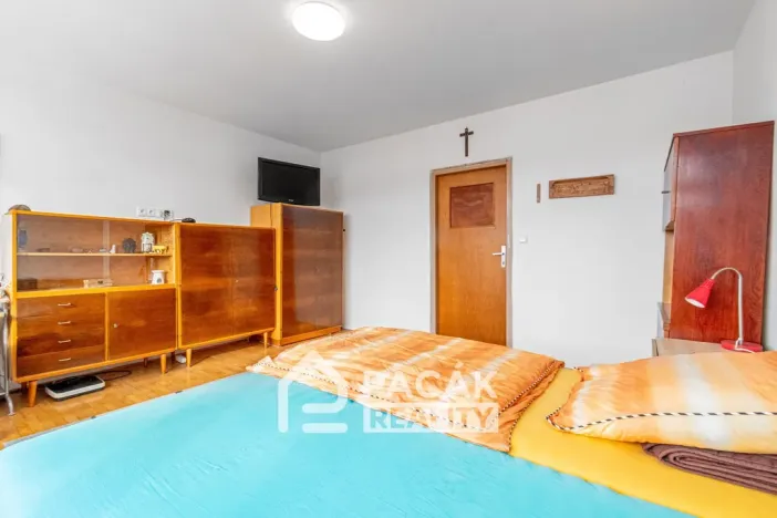 Prodej bytu 2+1, Bystřice pod Hostýnem, Přerovská, 102 m2