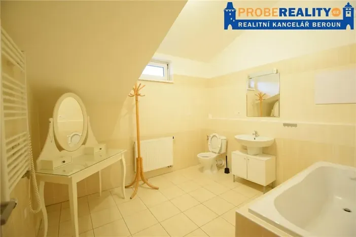 Prodej bytu 2+kk, Beroun, V Zahradách, 85 m2