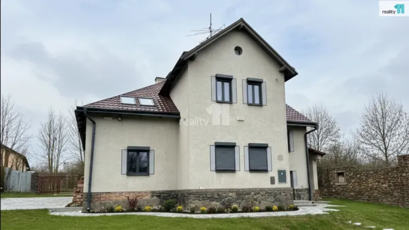 Prodej rodinného domu, Smrčná, 258 m2