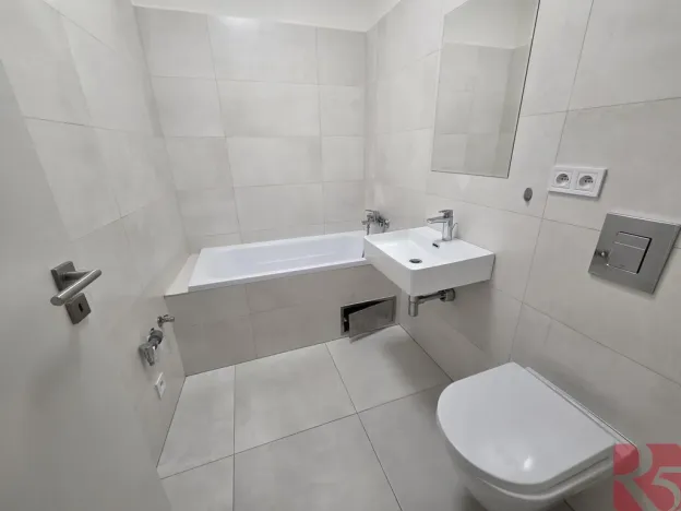Pronájem bytu 2+kk, Praha - Michle, Pod Stárkou, 40 m2