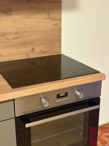 Pronájem bytu 2+kk, Praha - Michle, Pod Stárkou, 40 m2