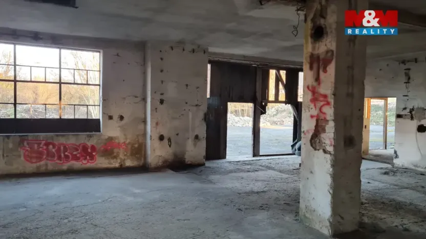 Pronájem skladu, Cítoliby, 300 m2