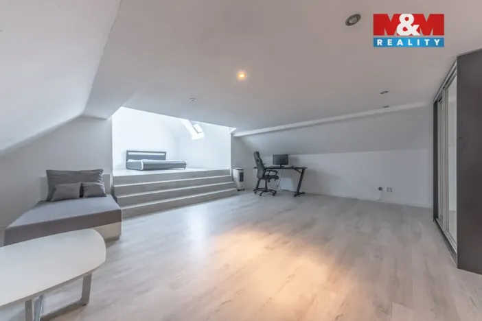 Prodej rodinného domu, Pertoltice pod Ralskem, 190 m2