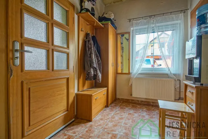 Prodej rodinného domu, Bernartice - Buková, 336 m2