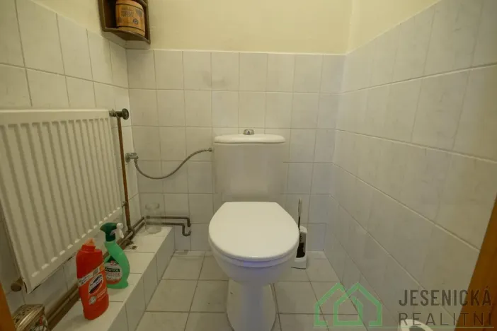 Prodej rodinného domu, Bernartice - Buková, 336 m2