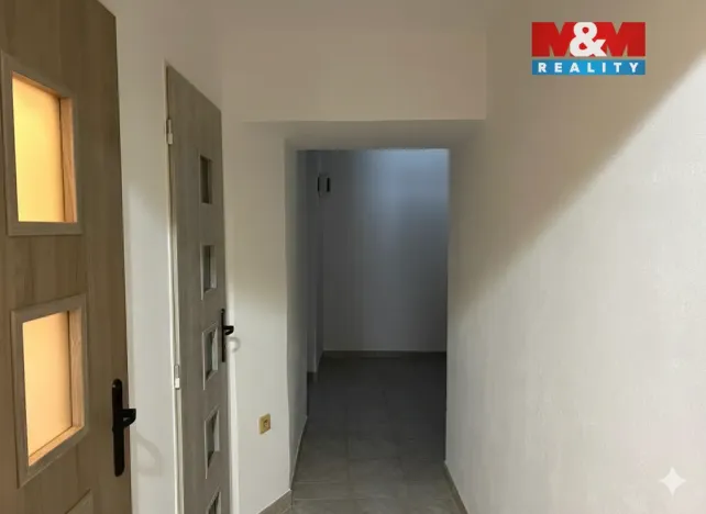 Prodej obchodního prostoru, Bílčice, 1055 m2