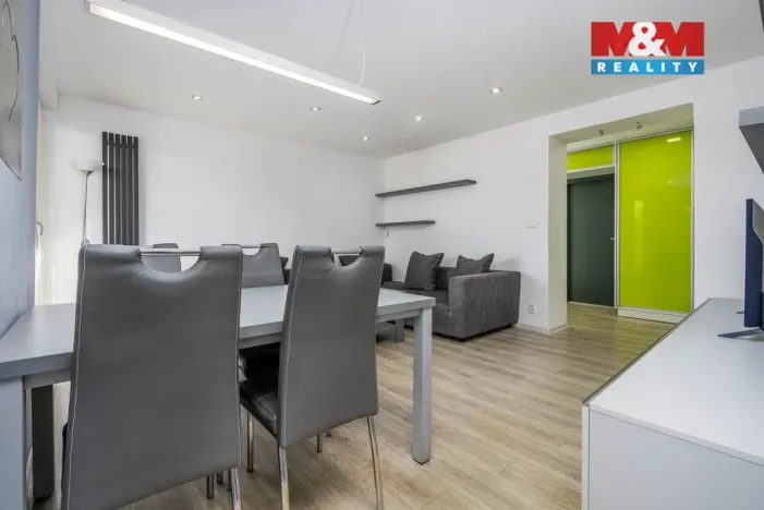 Prodej rodinného domu, Hostomice, Průběžná, 187 m2