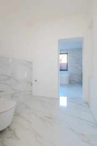 Prodej vícegeneračního domu, Praha - Velká Chuchle, Starolázeňská, 334 m2