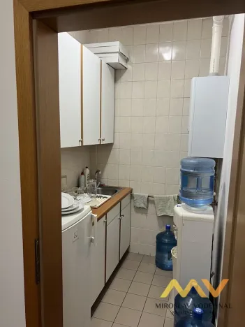 Pronájem kanceláře, Hradec Králové, Československé armády, 128 m2