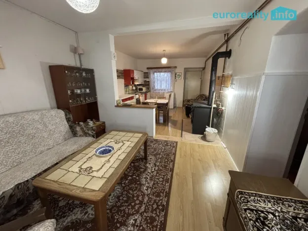 Prodej rodinného domu, Strašín, 450 m2