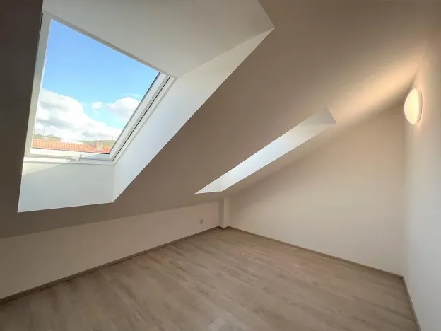 Pronájem bytu 4+kk, Jinačovice, 92 m2