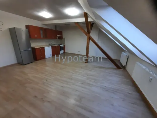 Pronájem bytu 2+kk, Ústí nad Labem - Ústí nad Labem-centrum, Jateční, 75 m2