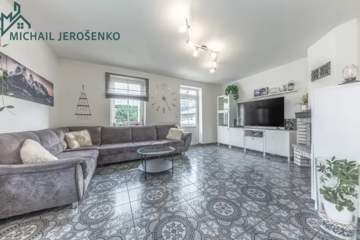 Prodej rodinného domu, Mladé Buky, 149 m2