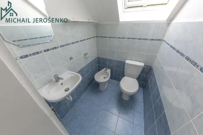 Prodej rodinného domu, Mladé Buky, 149 m2