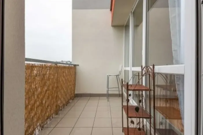 Pronájem bytu 2+kk, Praha - Prosek, Kytlická, 56 m2