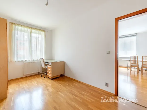 Pronájem bytu 4+kk, Praha - Kbely, Semilská, 112 m2