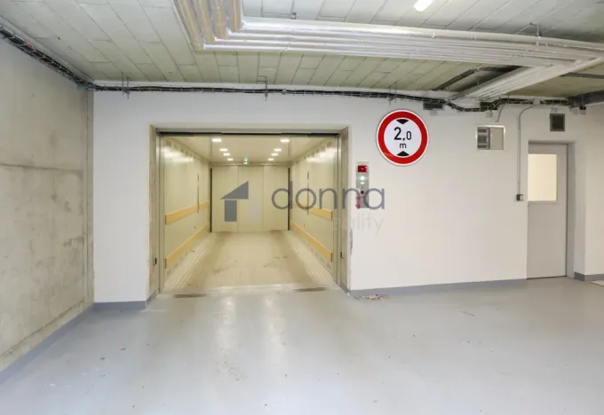 Pronájem bytu 3+kk, Praha, Bělohorská, 87 m2